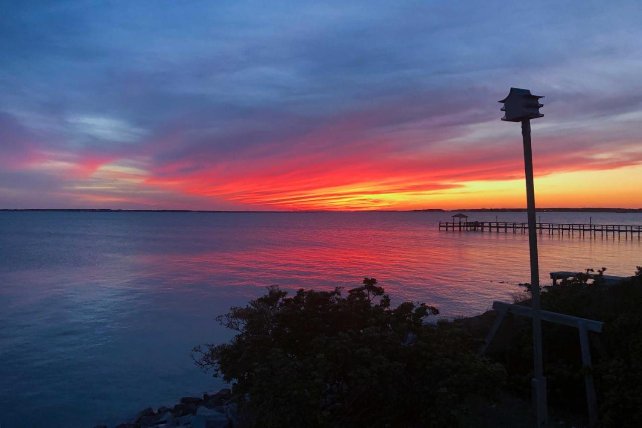 Waterfront Harkers Island Home Sunset View And Dock エクステリア 写真